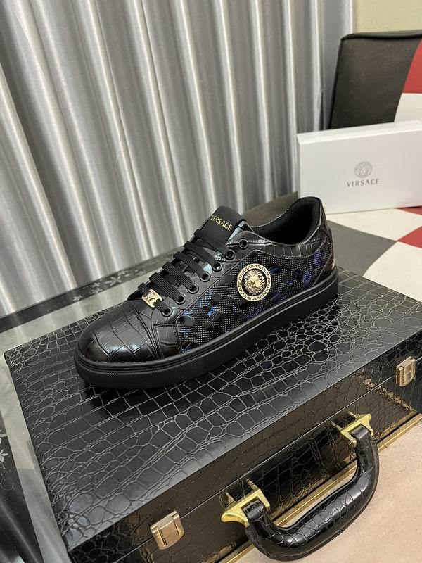 Versace Men's Shoes 518